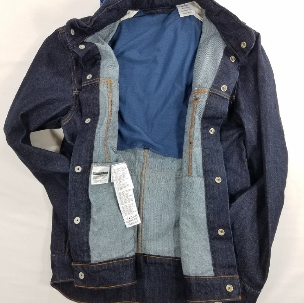 Levi's  XL Trucker Jacket hidden hood